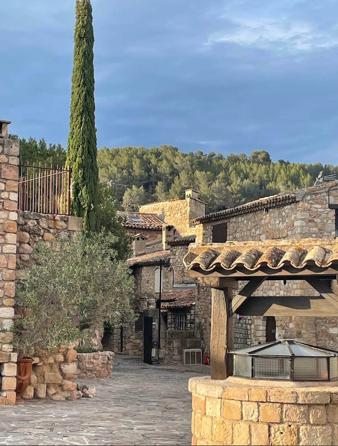 restaurant var — Pourquoi choisir un hôtel dans un château ?